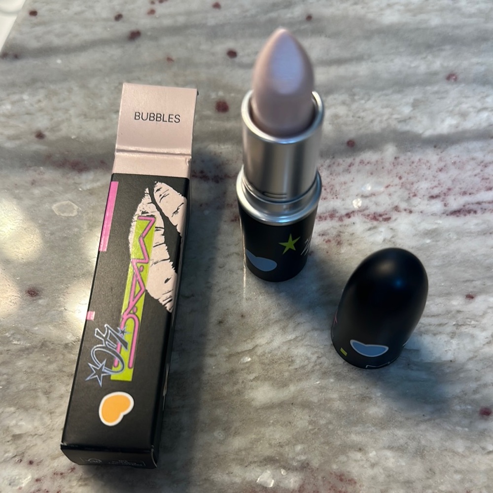 MAC Cosmetics Cream Lipstick Bubbles